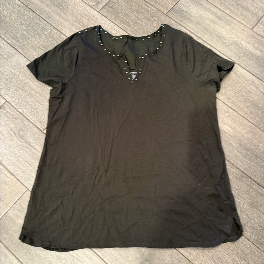 Lane Bryant Black Short Sleeve Top with fouled accent Scoop Neck